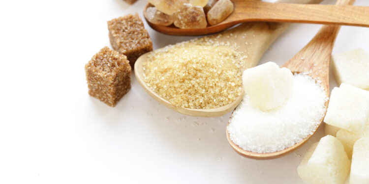 es mejor azucar blanco o moreno